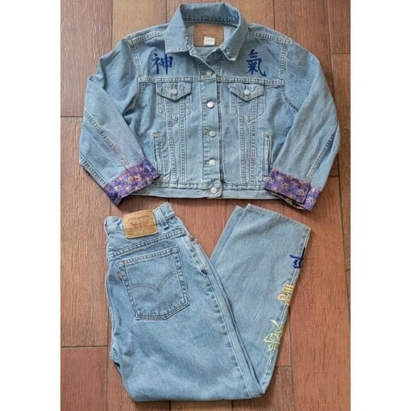 Vintage Levis Trucker Jacket Large Jeans Size 12 Set Denim Embroidered Dragon - Picture 2 of 16